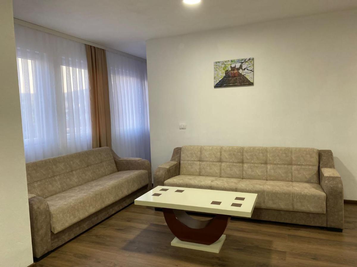 Bed and Breakfast Vila Centar Mb Sjenica Zewnętrze zdjęcie